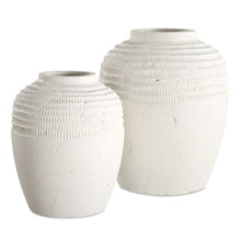 Load image into Gallery viewer, Luna Ridge Vases, S/2