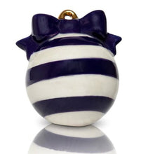 Load image into Gallery viewer, Christmas Collection Minis