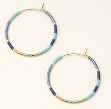 Load image into Gallery viewer, Chromacolor Miyuki Small Hoop - Cobalt &amp; Turquoise
