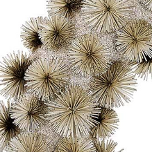 Load image into Gallery viewer, Tinsel Wreath 21.5"
