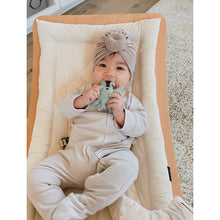 Load image into Gallery viewer, Ritzy Teether™ Baby Molar Teether: Elephant
