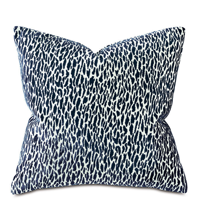 Earl Woven Indigo Decorative Pillow