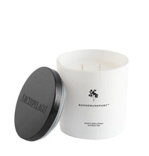 Load image into Gallery viewer, Luxe Northeast Beaches Candles: Hamptons, Kennebunkport, Martha&#39;s Vineyard, Montauk, Nantucket
