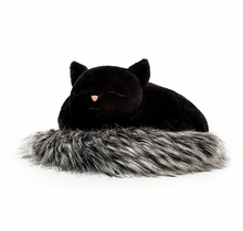 Load image into Gallery viewer, Nestie Cat
